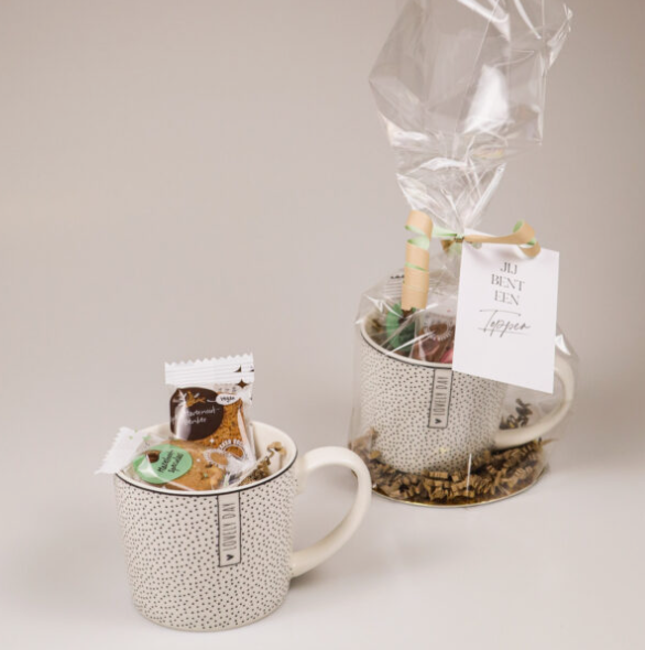 Mok met koekjes + kaartje